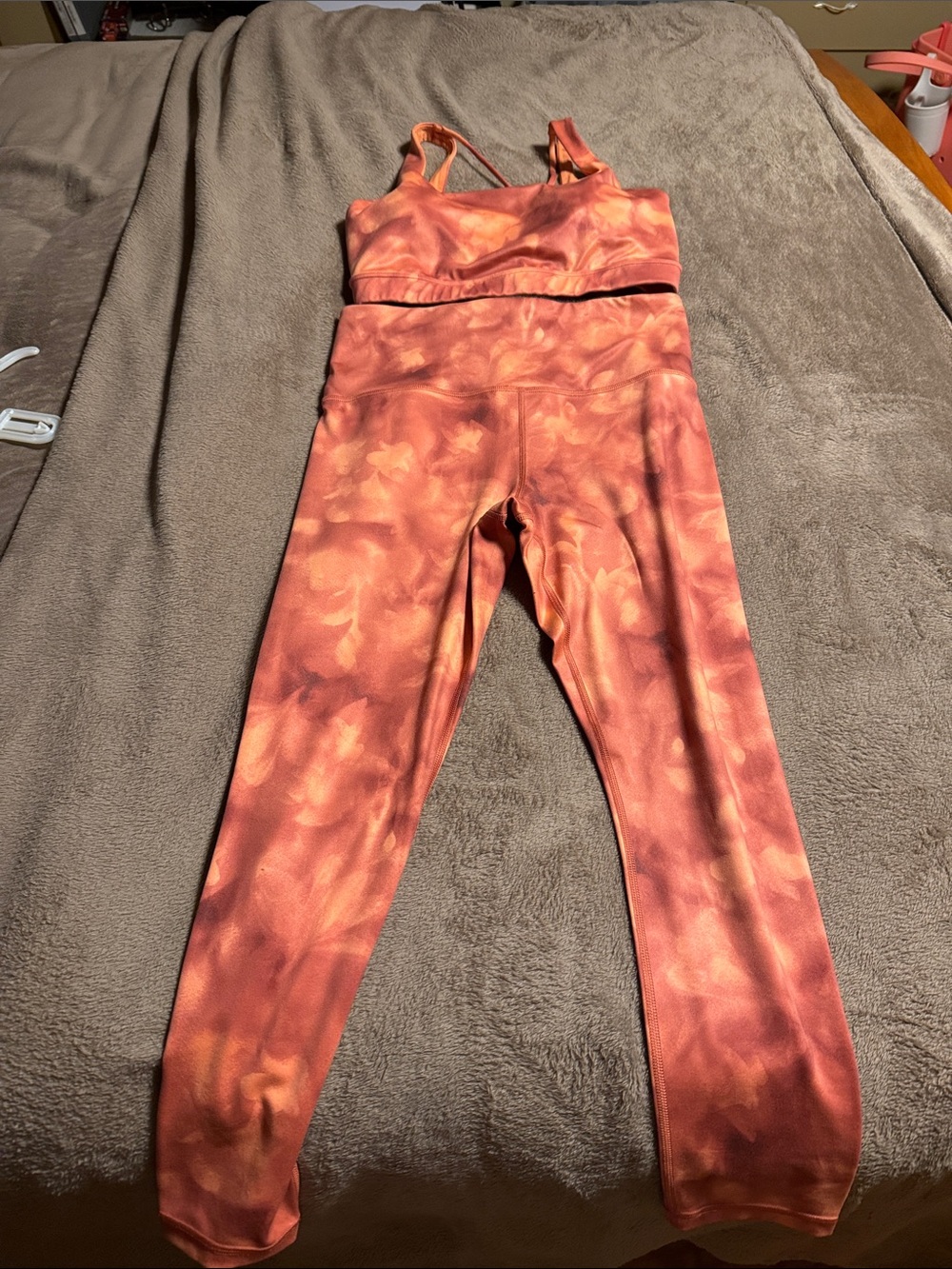 Athleta Rust Orange Tie-Dye High-Waist Legging and Bra Set